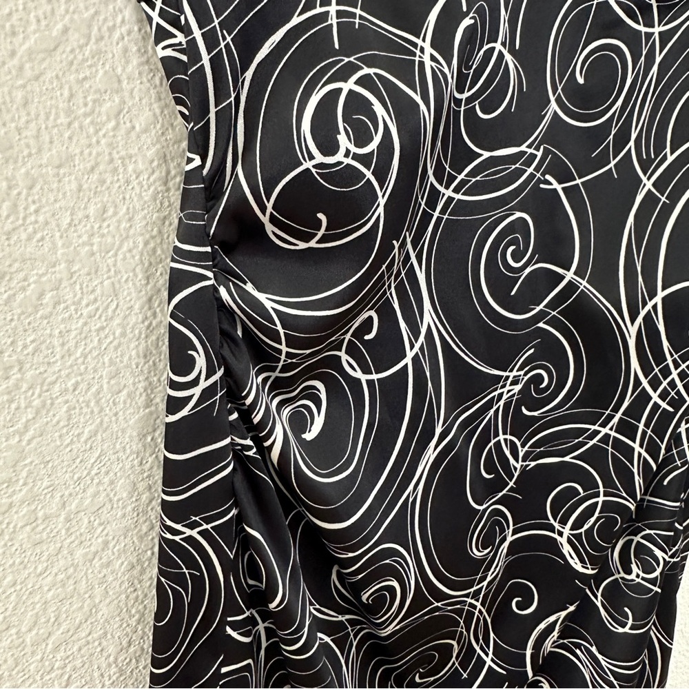 Maggy‎ London Black White Abstract Swirl Print Sleeveless Sheath Dress 8 - Picture 3 of 7